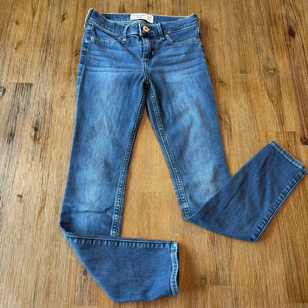 3/27$ Abercrombie girls blue jean legging jegging size 9/10 slim - Picture 1 of 6
